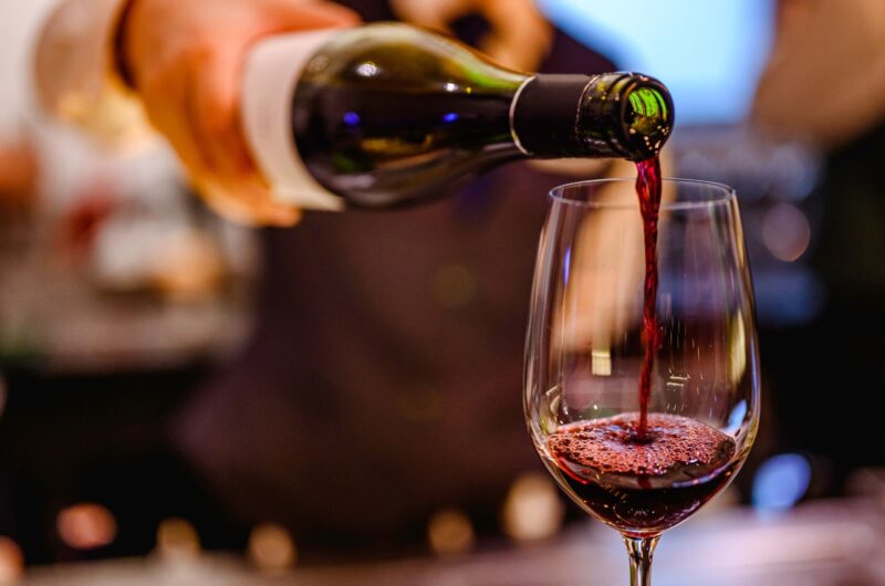 wine bar Honolulu